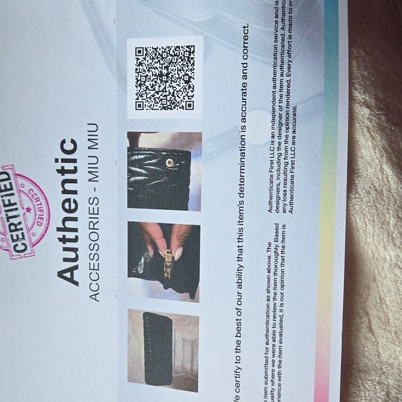 Miu Miu‎ Black Quilted Leather Wallet - Picture 7 of 7